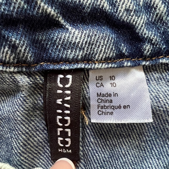 H&M Distressed Denim Mini Skirt - Picture 2 of 3